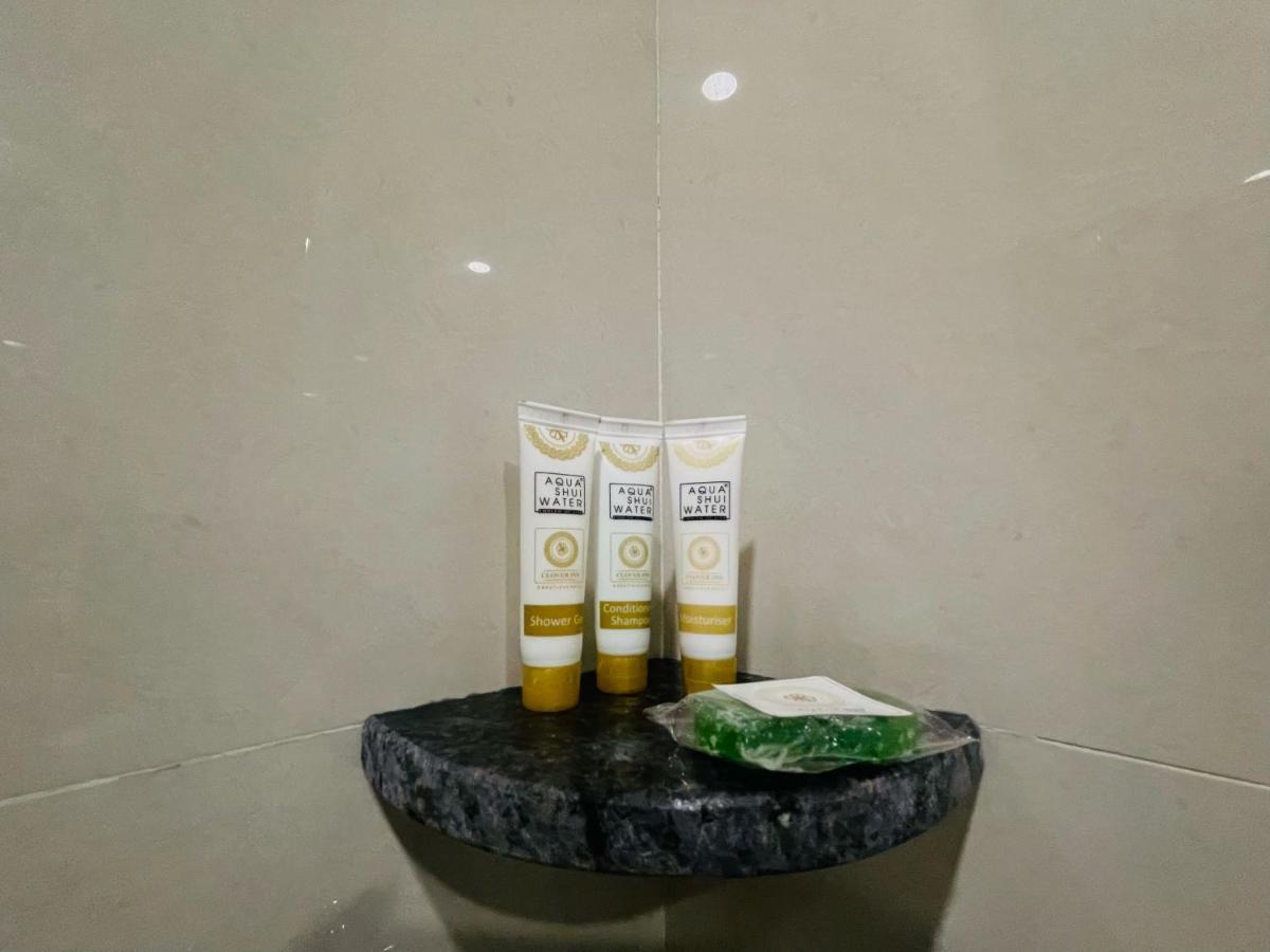 Clover Inn Udaipur Eksteriør billede